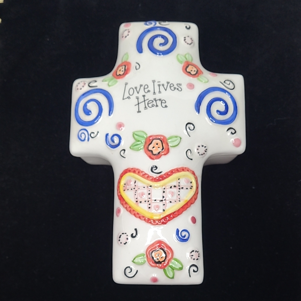 "Love Lives Here" ceramic cross trinket box